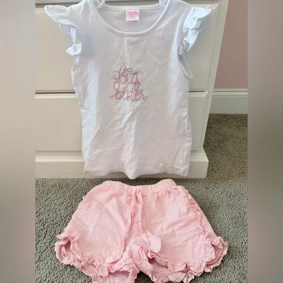 “Big Sister” Little Girl Short Set - Picture 1 of 2